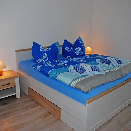 Ferienwohnung Am Granitzwald Apartamento *